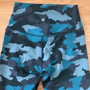 Align camo leggings 25”